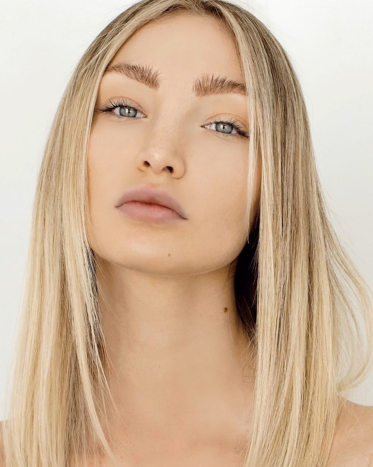 Annie Van Rickley — Moda y Modelaje