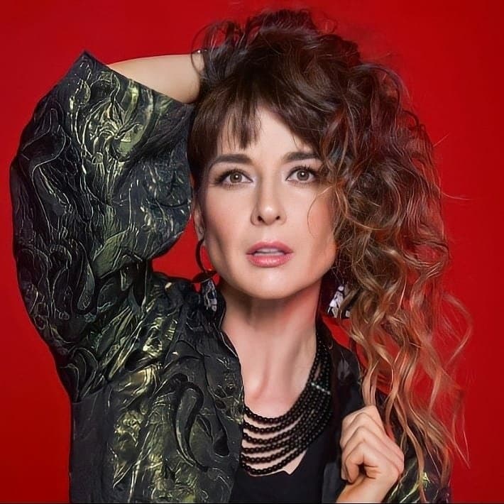 Susana Gonzalez — Entretenimiento (Actuación)
